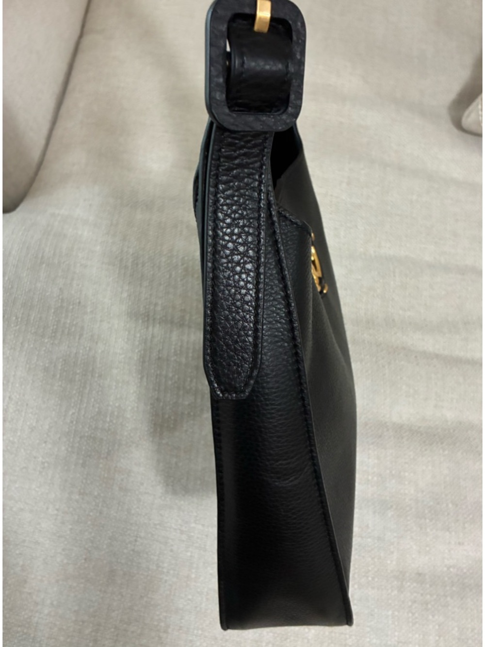 Tory Burch EUC Miller Black and Gold Shoulder Bag with Structured Design - Picture 6 of 15